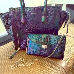 SOLD- 💜HENRI BENDEL RIVINGTON CONVERTIBLE PETROL